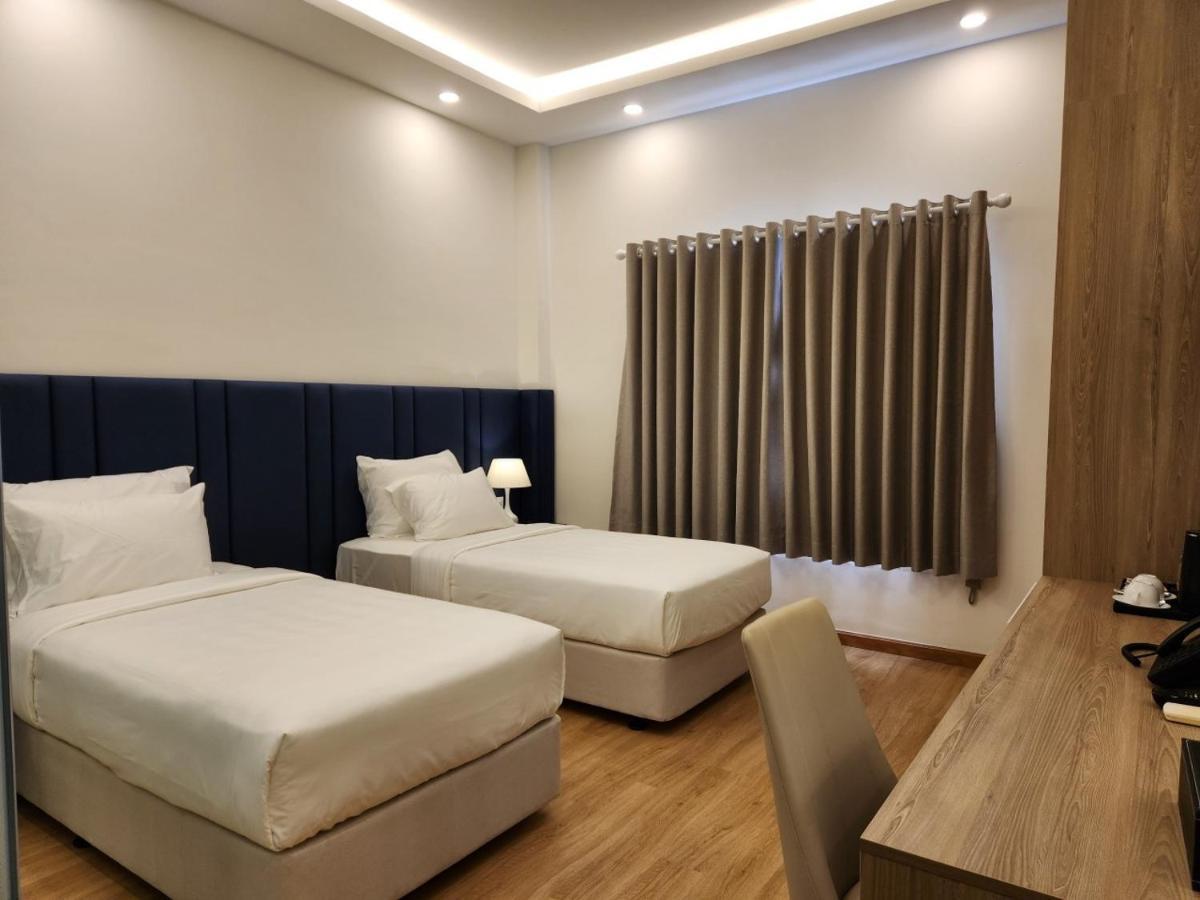 Ruby Hotel โฮจิมินห์ซิตี้ ภายนอก รูปภาพ