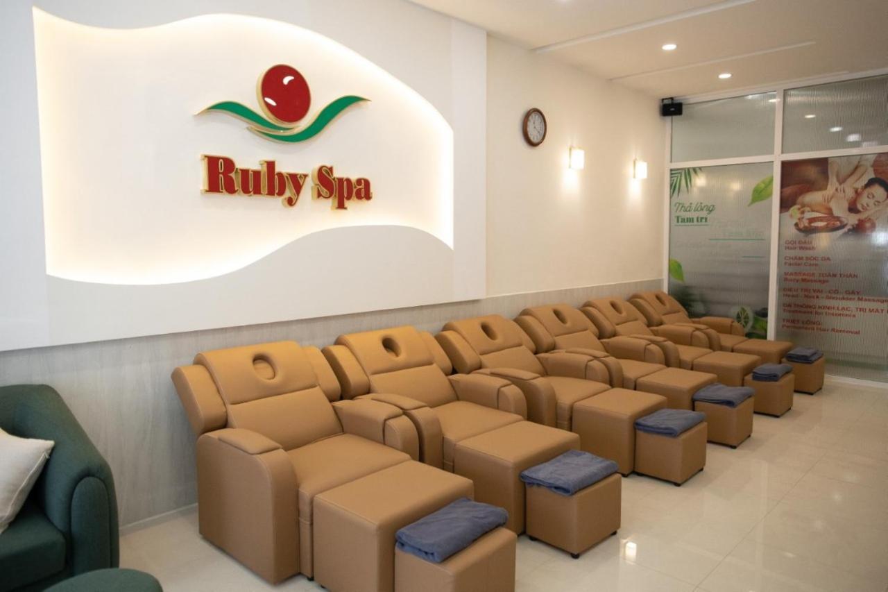 Ruby Hotel โฮจิมินห์ซิตี้ ภายนอก รูปภาพ