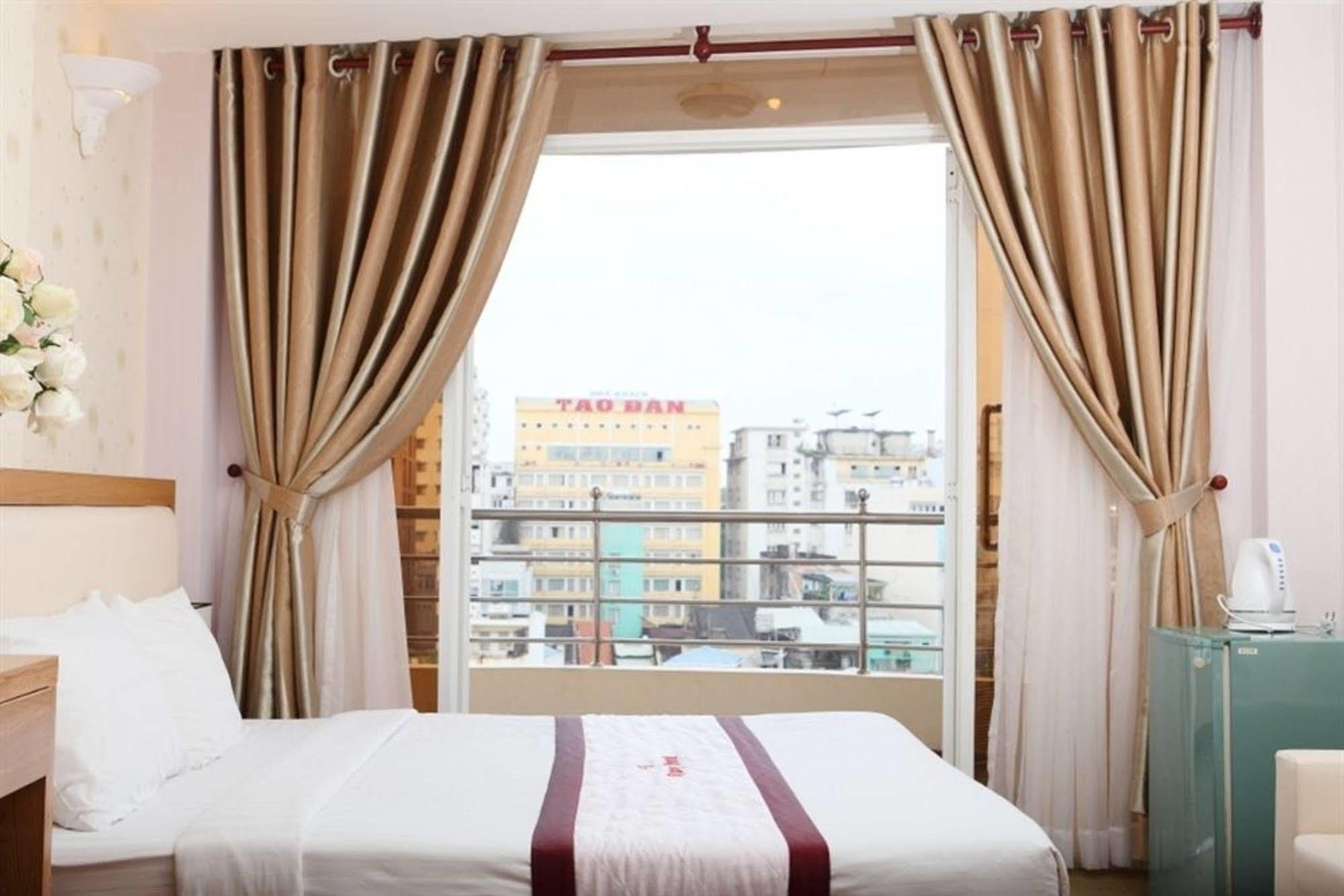 Ruby Hotel โฮจิมินห์ซิตี้ ภายนอก รูปภาพ